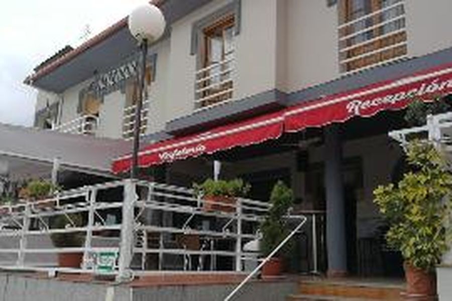 photo-1