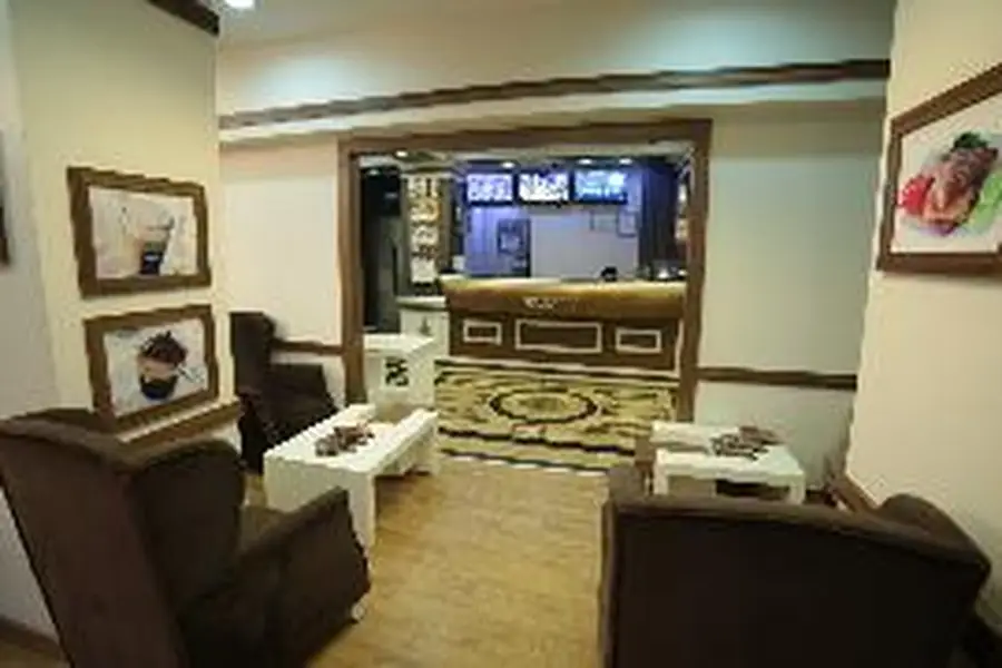 photo-0