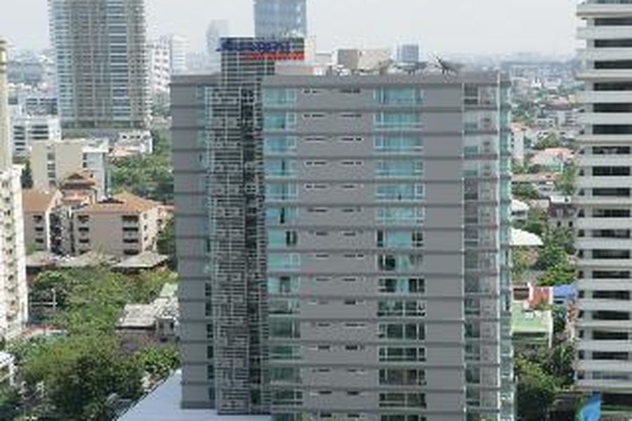 photo-0