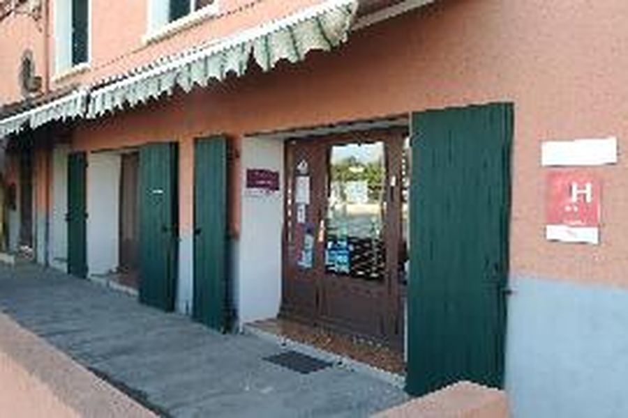 photo-1