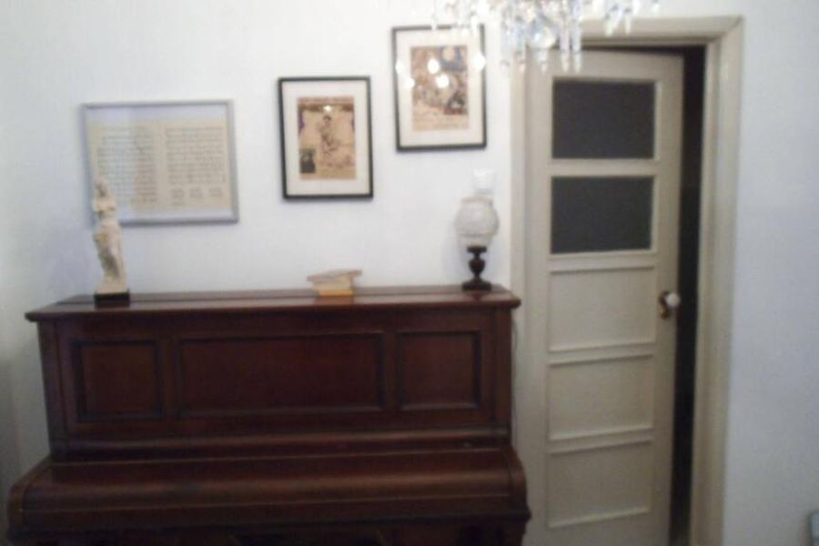 photo-1