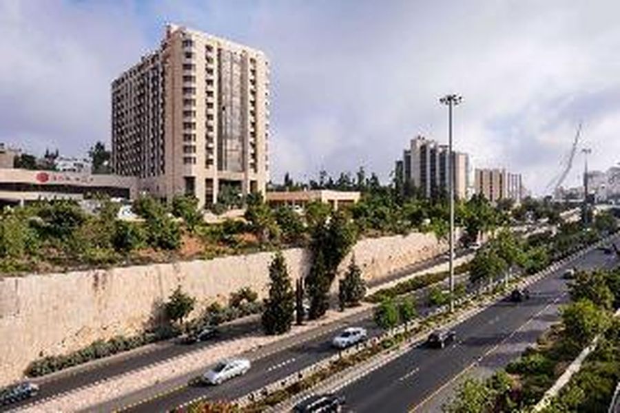 photo-1