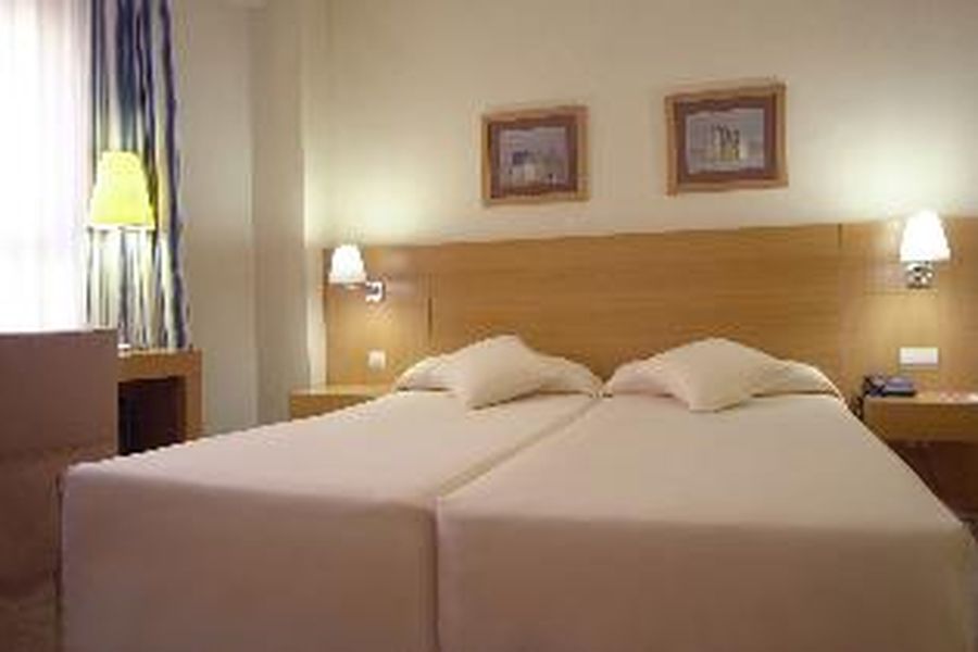 photo-0