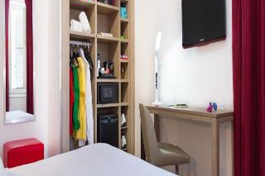 photo-0