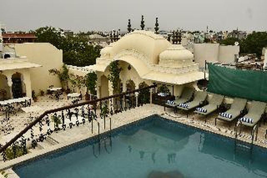 photo-1