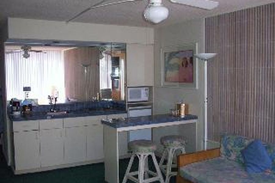 photo-1