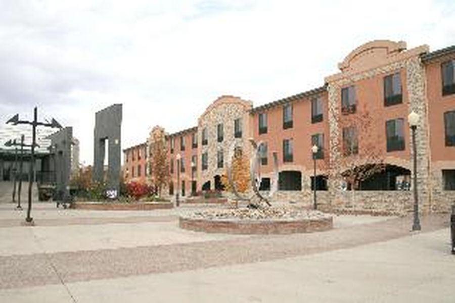 photo-0