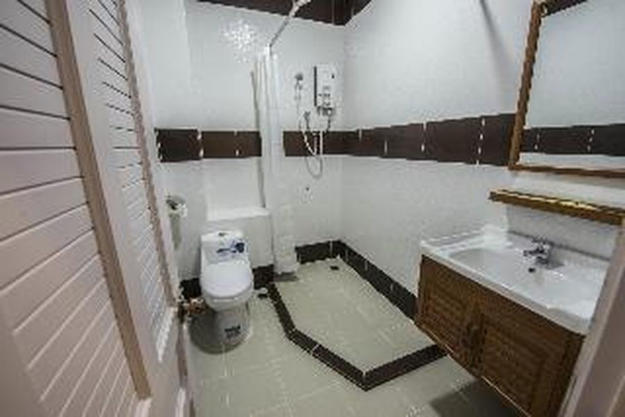 photo-0