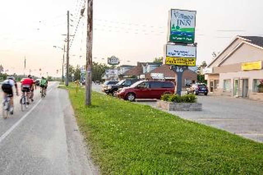 photo-1