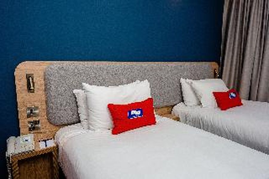 photo-1