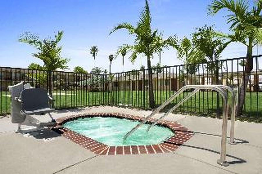 photo-1