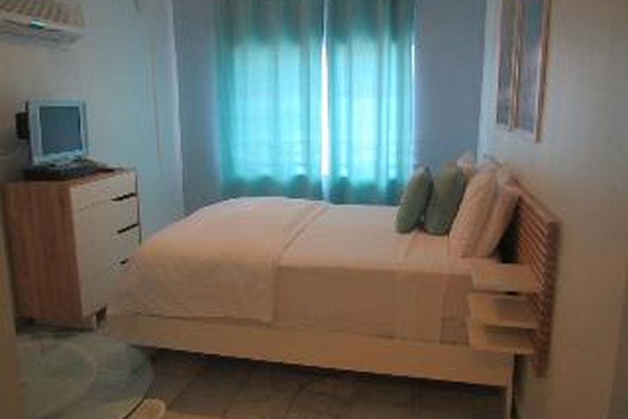 photo-1