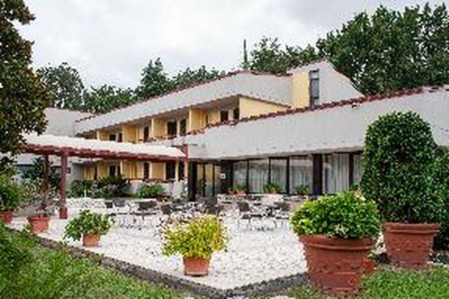 photo-0