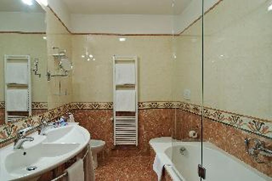 photo-1