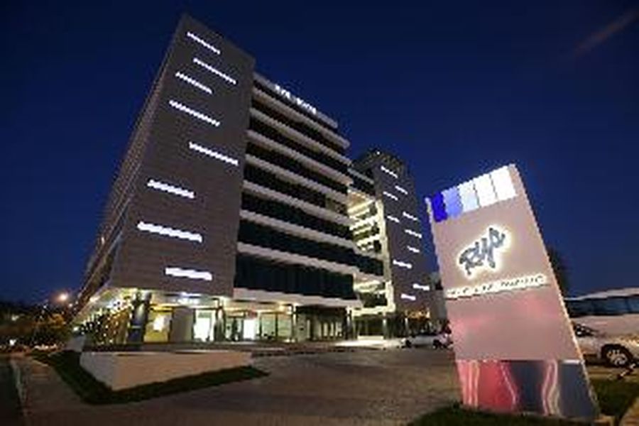 photo-0
