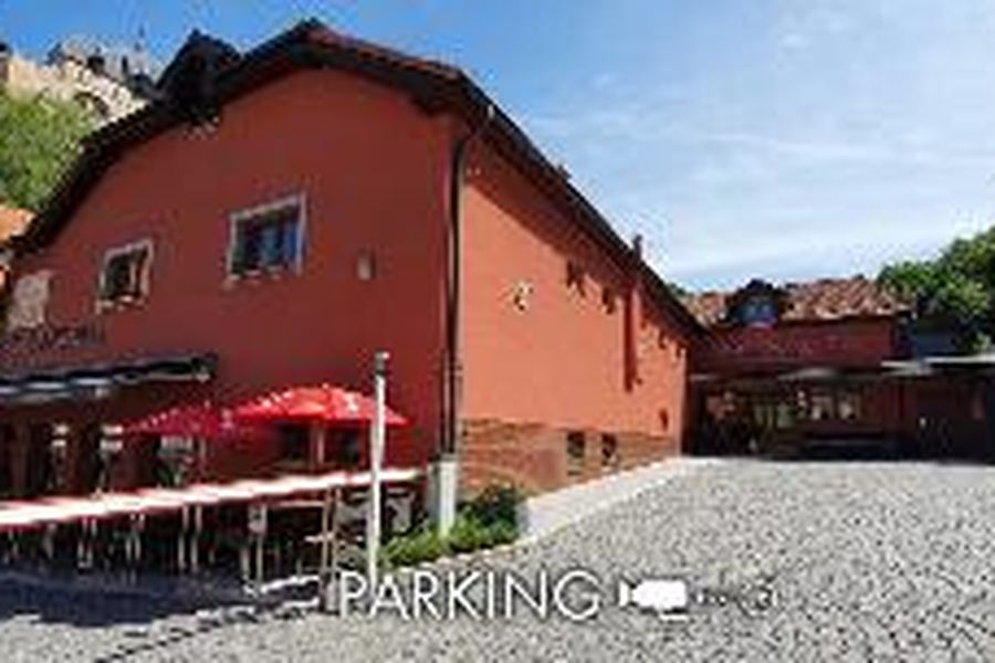 photo-0