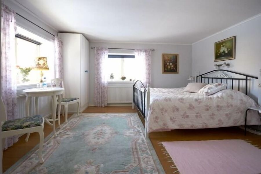 photo-1