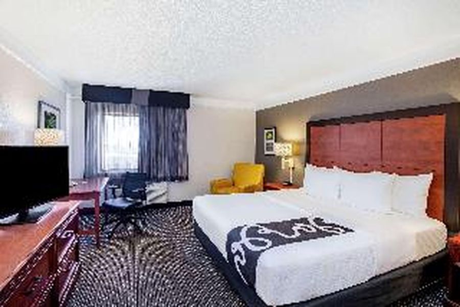 photo-1