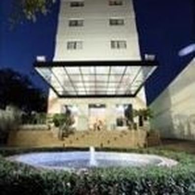 Frente hotel - Picture of Oasis Tower Hotel, Ribeirao Preto